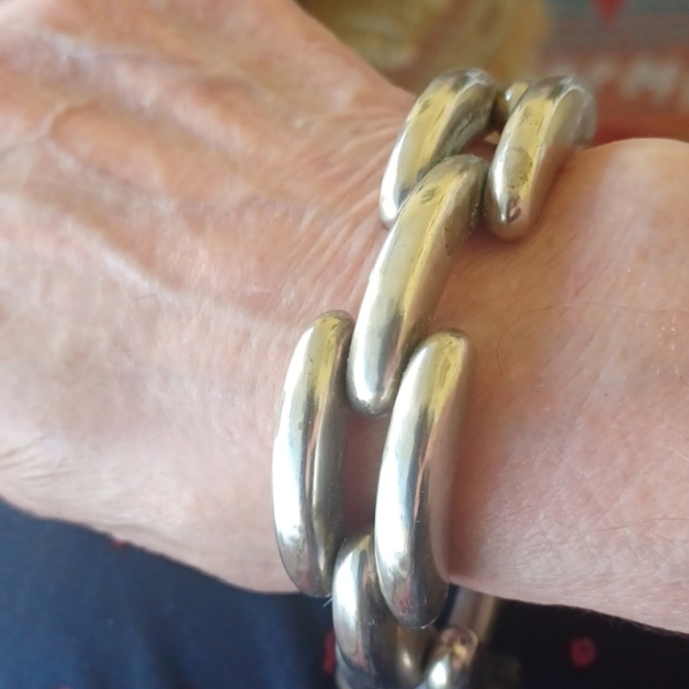 Vintage Hinged Link Bracelet Chunky 63gm of Sterling Silver 925 - Picture 5 of 12